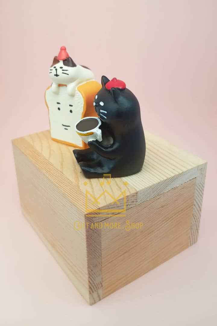 Coffee cats music box