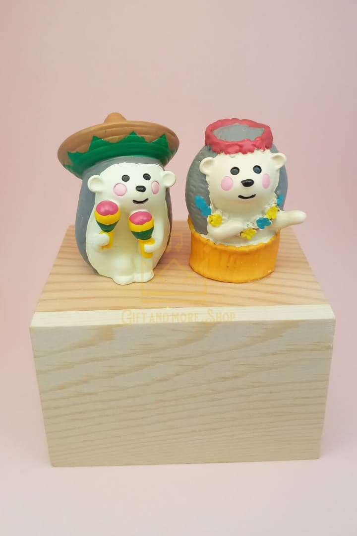 Hula hedgehogs music box