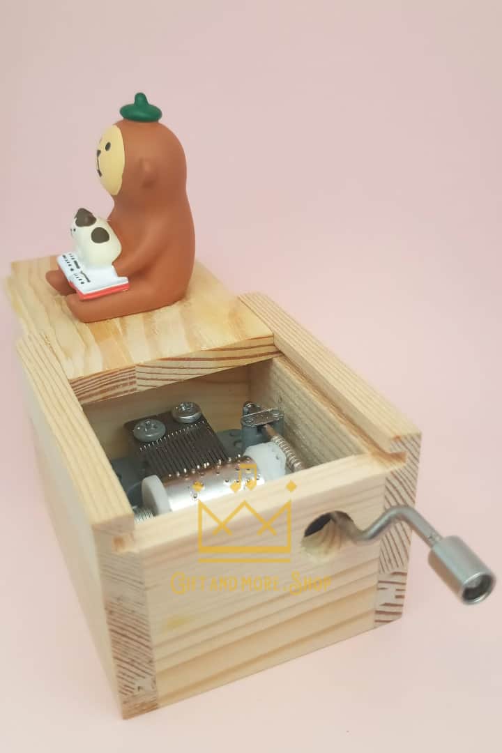 monkey & kitten music box